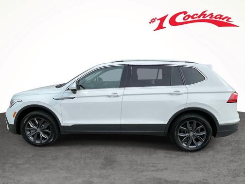 WHI/White 2024 Volkswagen Tiguan 2.0T SE 4MOTION