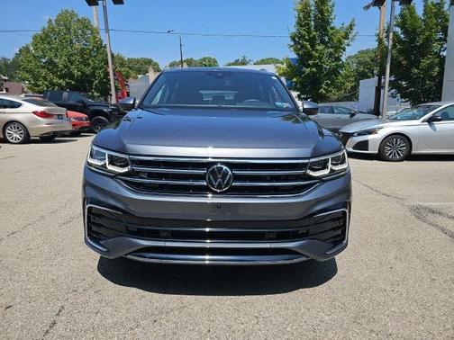 2022 Volkswagen Tiguan 2.0T SEL R-Line 4MOTION