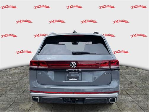 2025 Volkswagen Atlas 2.0T Peak Edition