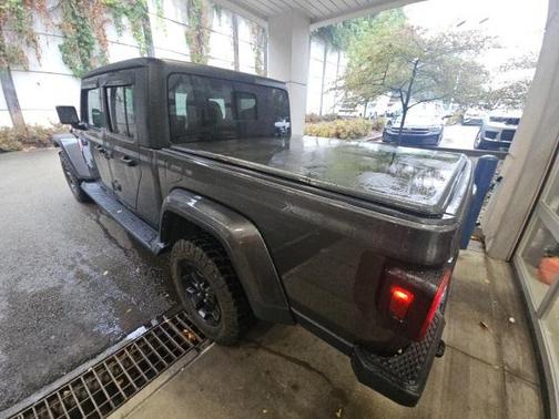2021 Jeep Gladiator Willys 4x4