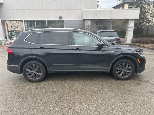 2022 Volkswagen Tiguan 2.0T SE 4MOTION