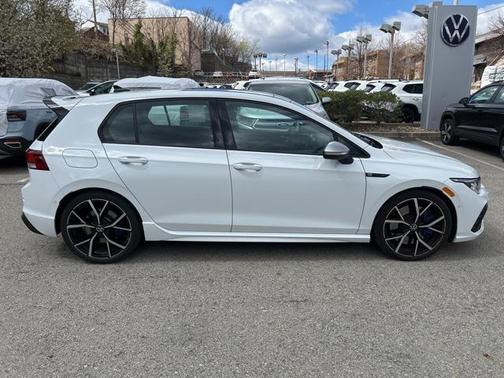 2024 Volkswagen Golf R 2.0T Manual