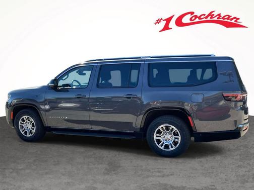 Baltic Gray Metallic Clearcoat 2023 Jeep Wagoneer L Series I 4x4