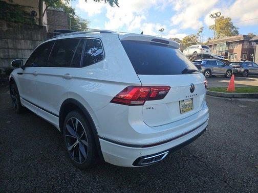 2023 Volkswagen Tiguan 2.0T SEL R-Line 4MOTION