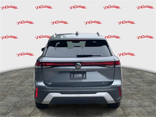 2025 Volkswagen Tiguan 2.0T SE 4MOTION