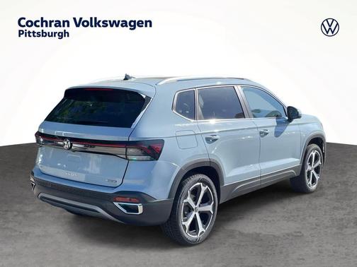 Monument Gray 2026 Volkswagen Taos SEL