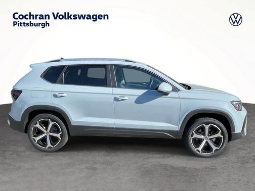 Monument Gray 2026 Volkswagen Taos SEL