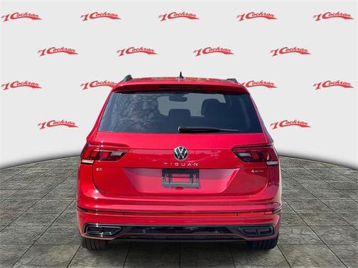 2024 Volkswagen Tiguan 2.0T SE R-Line Black 4MOTION