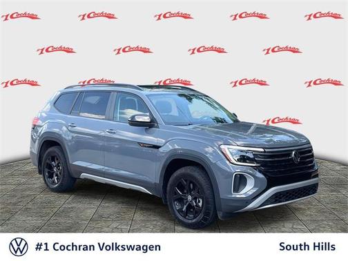 2024 Volkswagen Atlas 2.0T SE w/Technology 4MOTION
