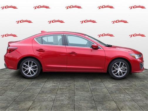 Photo 2 of 32 of 2019 Acura ILX Premium Package