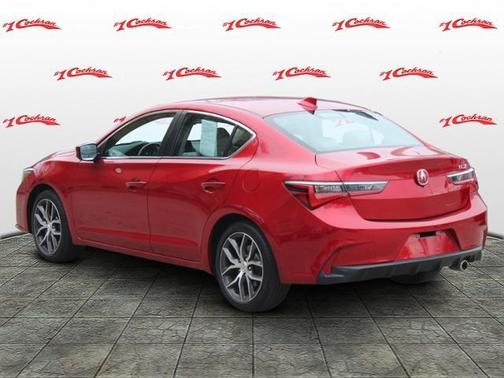 Photo 5 of 32 of 2019 Acura ILX Premium Package