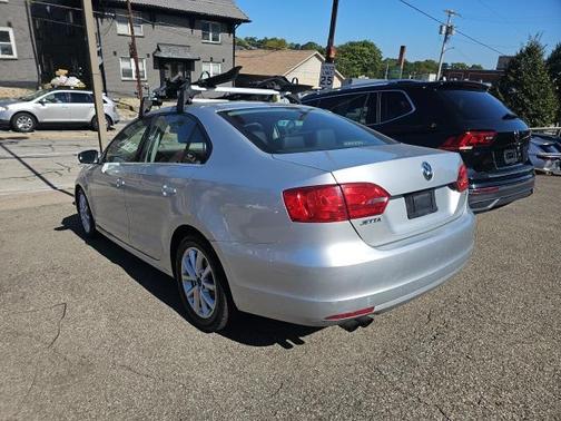 2014 Volkswagen Jetta Auto SE w/Connectivity