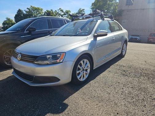 2014 Volkswagen Jetta Auto SE w/Connectivity