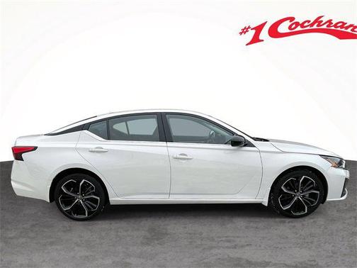 2023 Nissan Altima SR Intelligent AWD