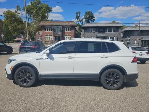 2022 Volkswagen Tiguan 2.0T SE 4MOTION