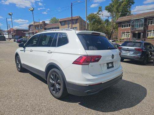 2022 Volkswagen Tiguan 2.0T SE 4MOTION