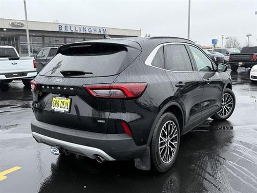2023 Ford Escape PHEV SE
