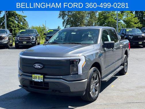 2025 Ford F-150 Lightning Flash
