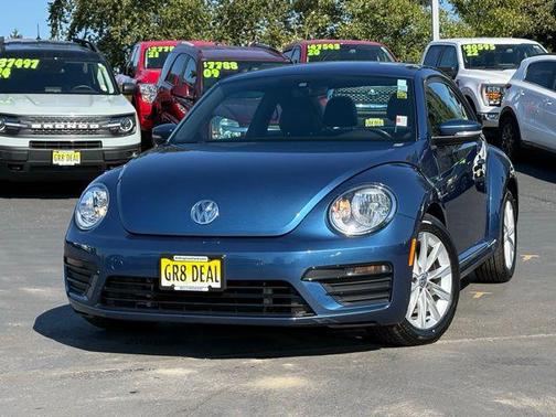 2018 Volkswagen Beetle 2.0T S