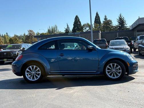 2018 Volkswagen Beetle 2.0T S