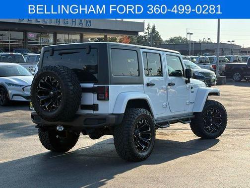 2016 Jeep Wrangler Unlimited Sahara