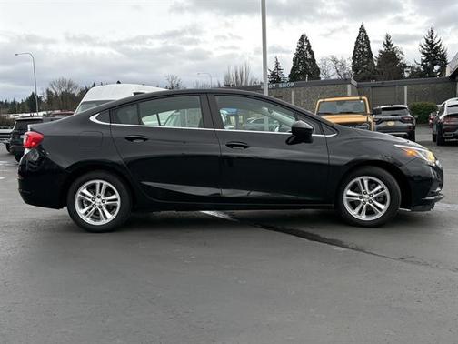 2016 Chevrolet Cruze LT Auto