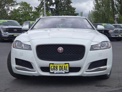 2019 Jaguar XF 25t Premium