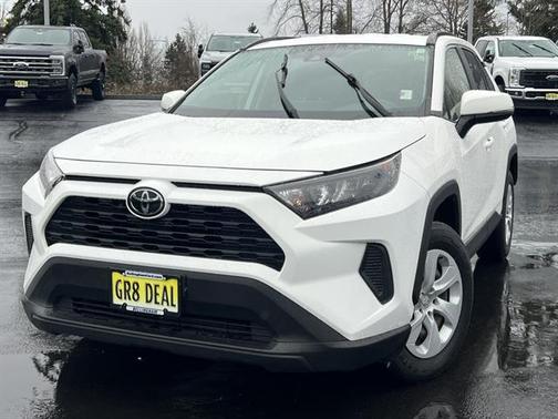 2019 Toyota RAV4 LE