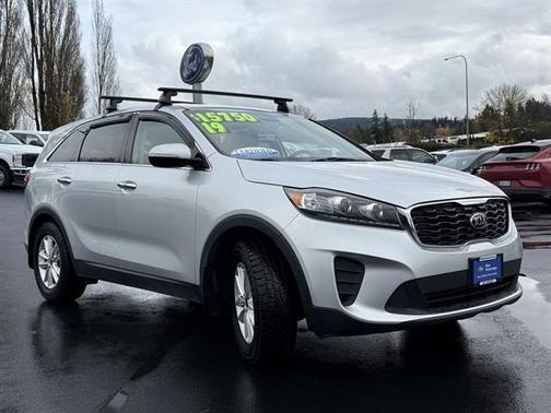 2019 Kia Sorento LX