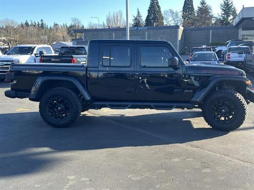 Black Clearcoat 2021 Jeep Gladiator MOJAVE