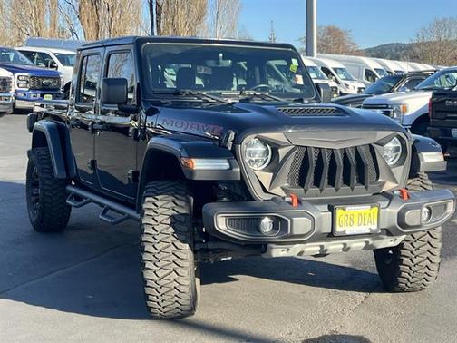 Black Clearcoat 2021 Jeep Gladiator MOJAVE