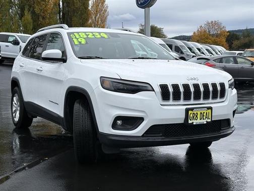 2019 Jeep Cherokee Latitude