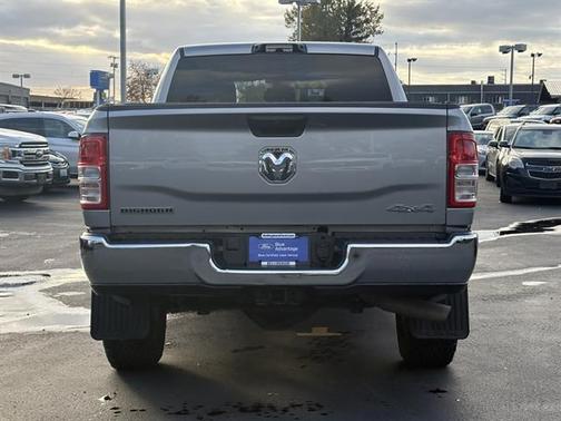 2022 RAM 2500 Big Horn Crew Cab 4x4 6'4' Box