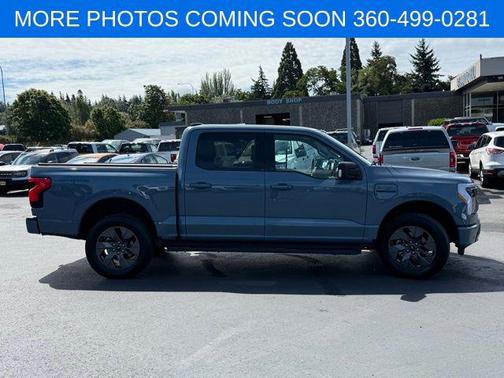 2023 Ford F-150 Lightning XLT