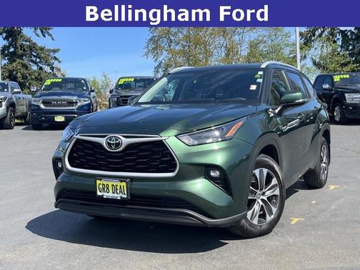 2024 Toyota Highlander XLE