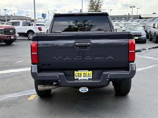 2025 Toyota Tacoma TRD Off Road