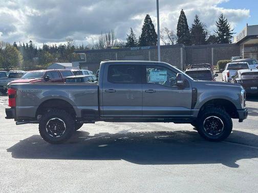 2025 Ford F-350 XLT