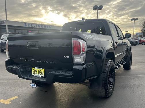 2021 Toyota Tacoma TRD Sport