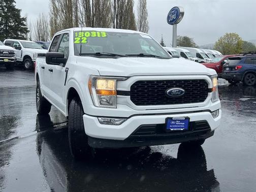 OXFORD WHITE 2022 Ford F-150 XL
