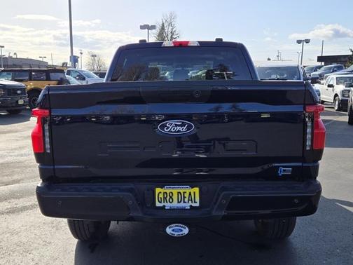 2025 Ford F-150 Lightning Flash