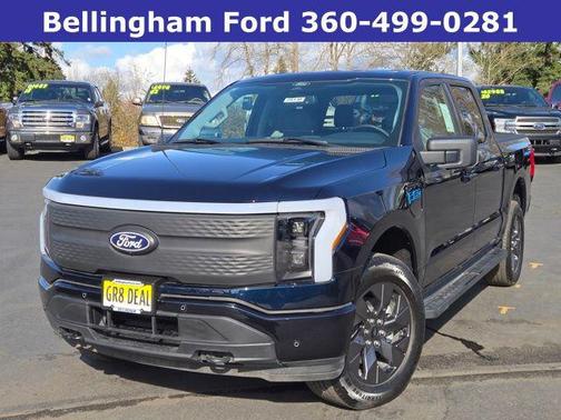 2025 Ford F-150 Lightning Flash