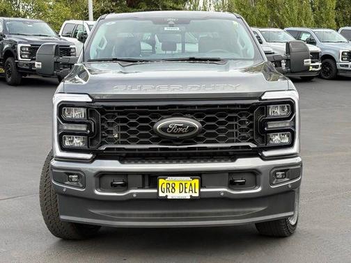 2026 Ford F-350 Lariat
