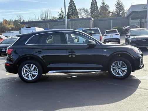 2022 Audi Q5 45 S line Premium