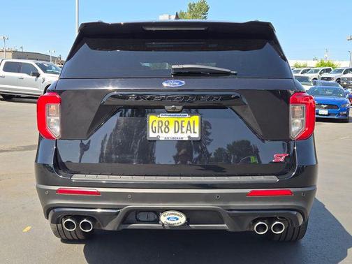 2021 Ford Explorer ST