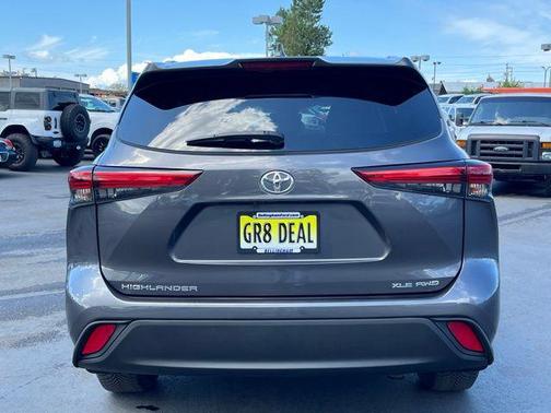 2022 Toyota Highlander XLE