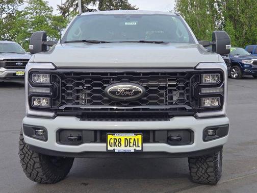 2025 Ford F-350 XLT