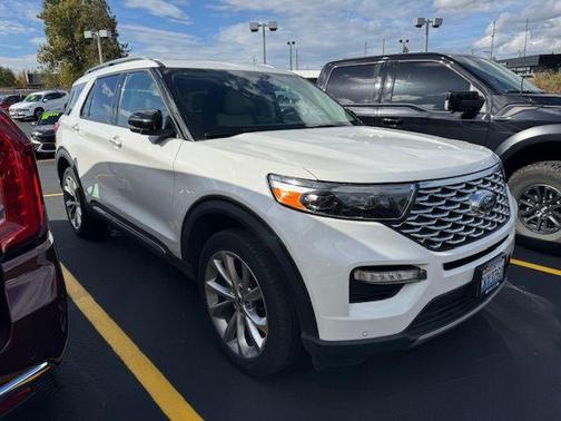 2023 Ford Explorer Platinum