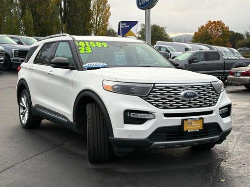 2023 Ford Explorer Platinum