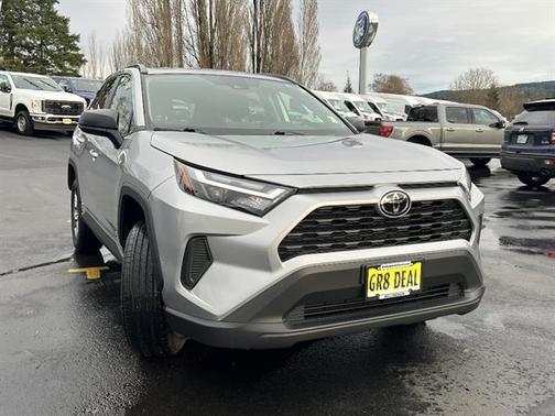2025 Toyota RAV4 Hybrid SE