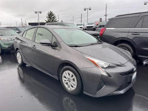 2016 Toyota Prius Two
